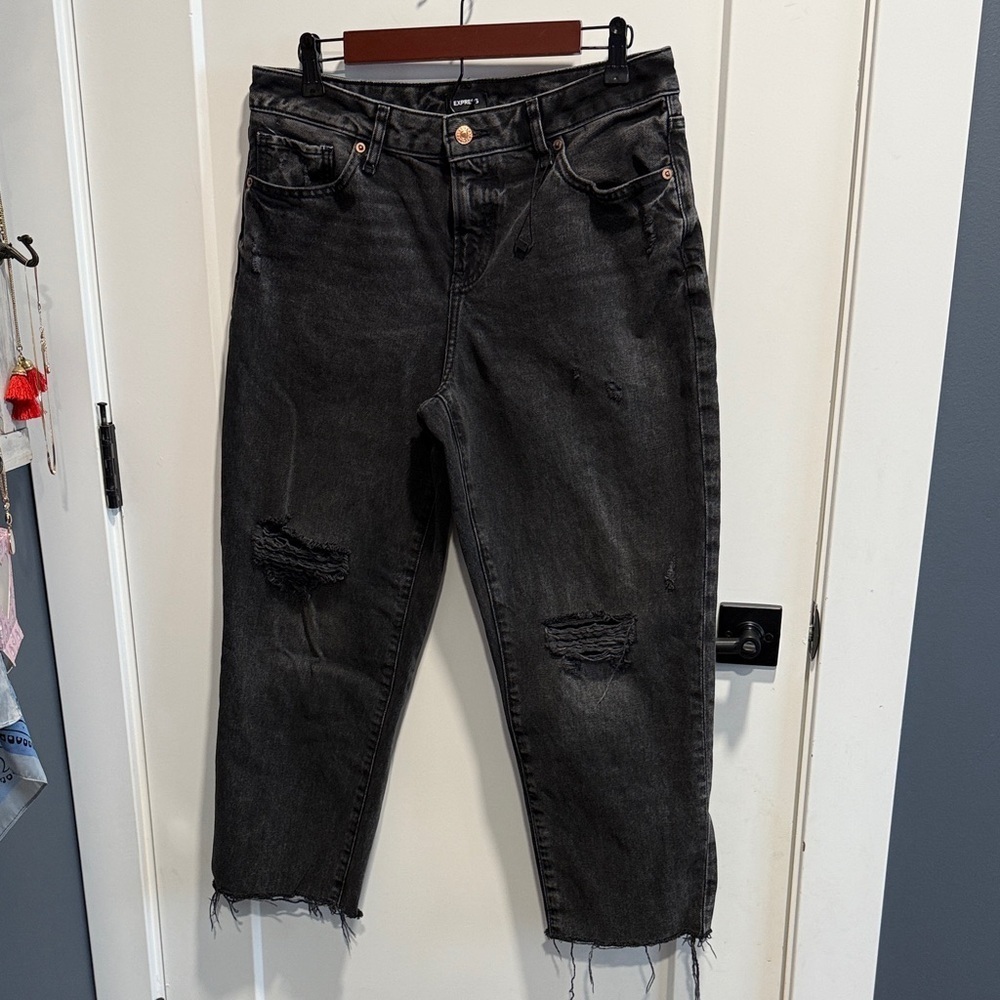 Express Boyfriend Low Rise Distressed Black Jeans NWOT